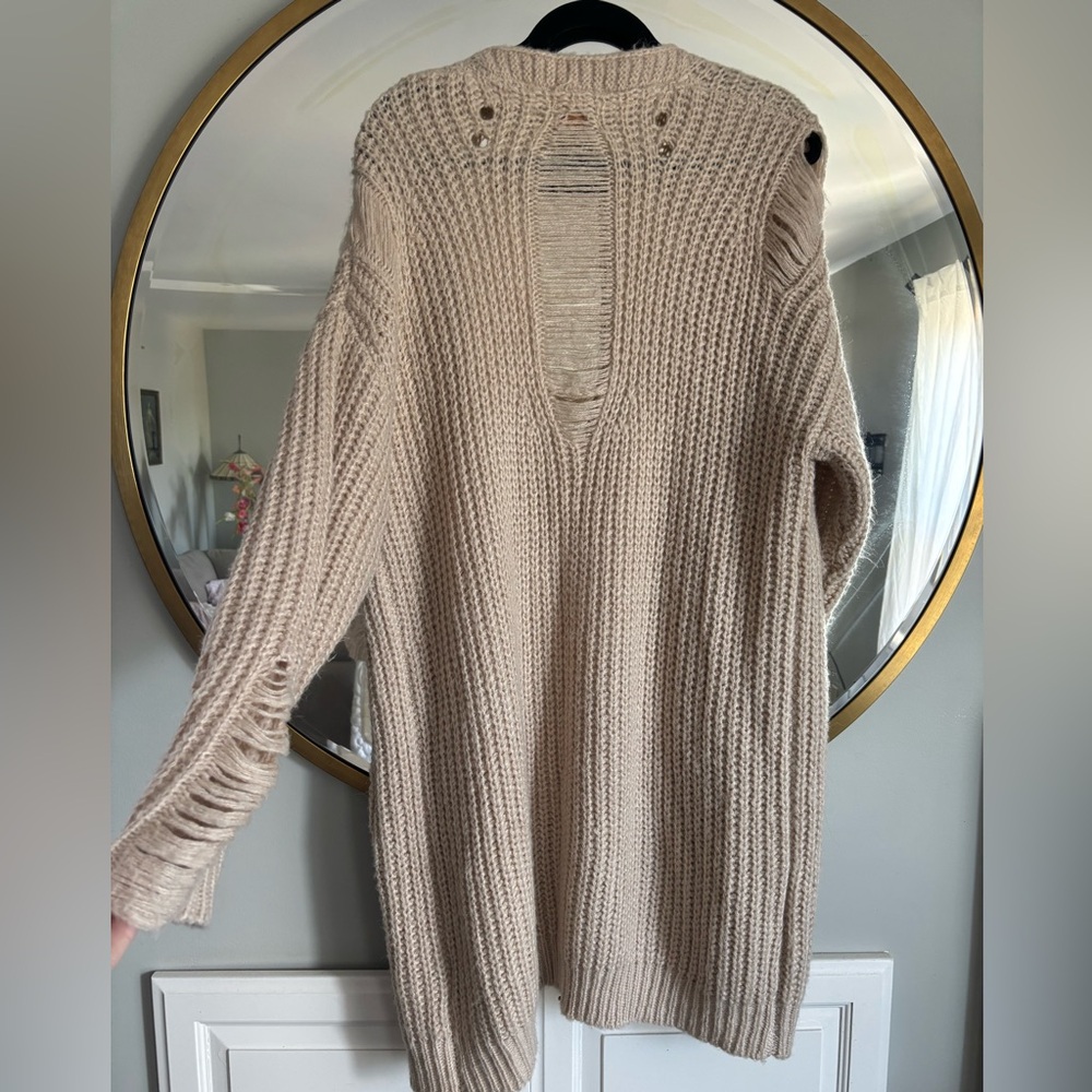 POL Distressed Knit Cardigan - Picture 2 of 4